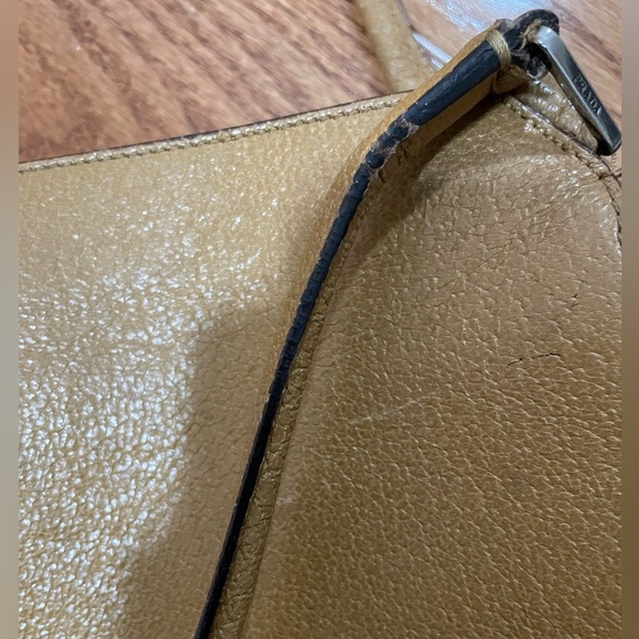Vintage Prada Cinghiale Leather Satchel (WITH OR WITHOUT SHOULDER STRAP) - Picture 6 of 15